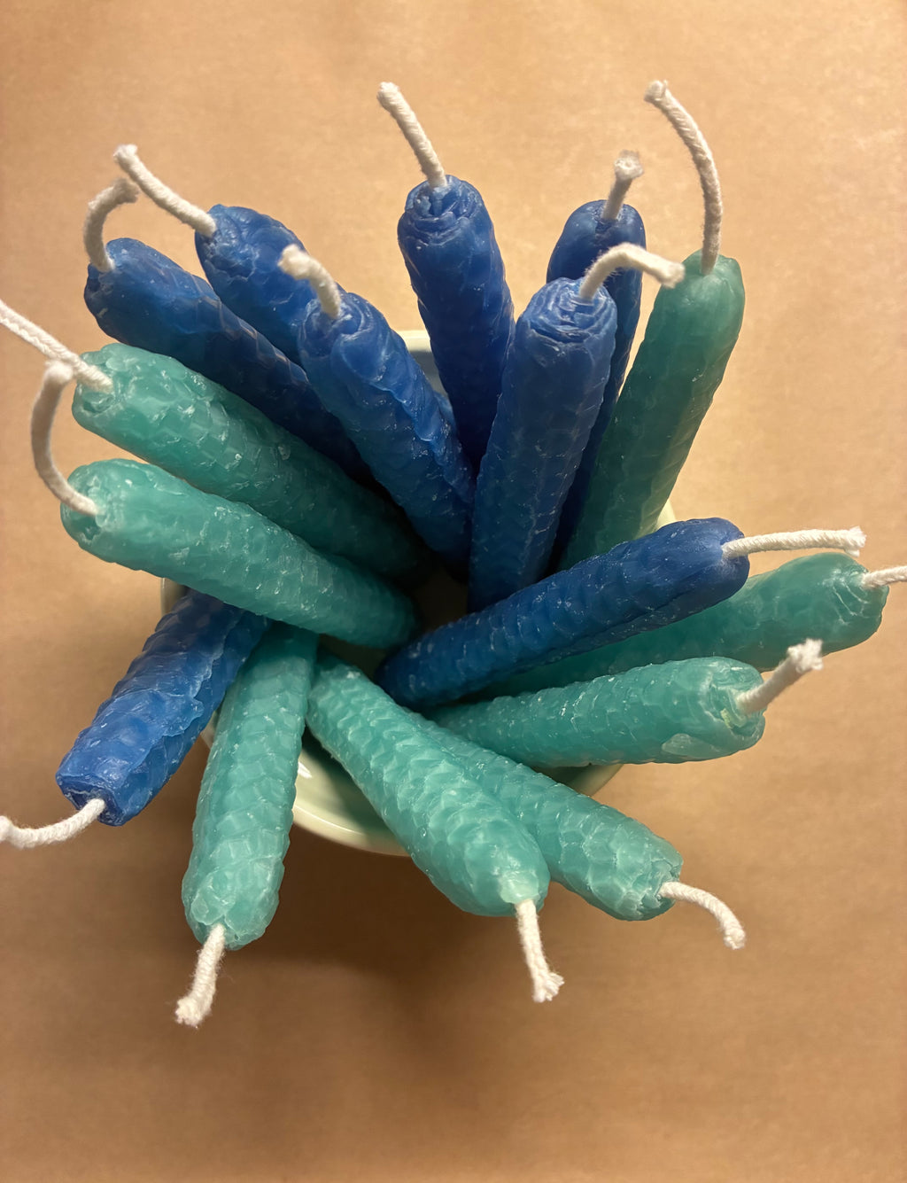 Hand-Rolled Honeycomb Beeswax Chime Candle Set